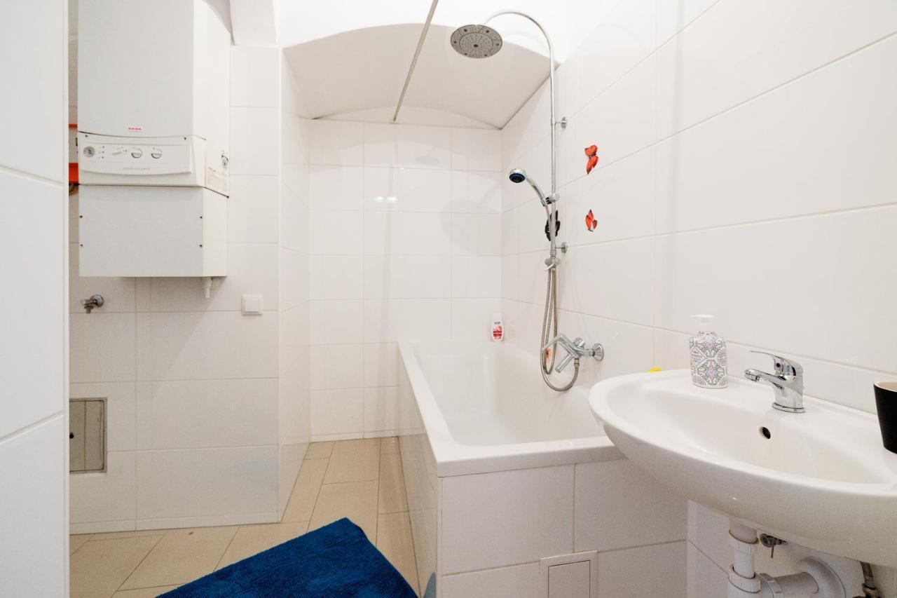 Central Apartment - Private Sauna Wien Exteriör bild