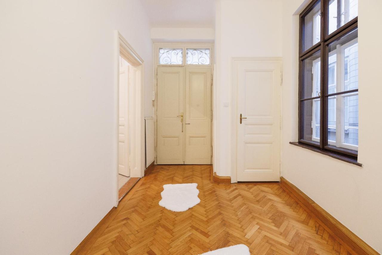 Central Apartment - Private Sauna Wien Exteriör bild